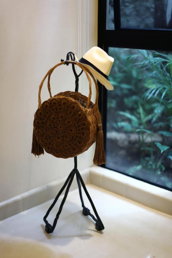 Treehouse Boutique Hotel, An Adults Only Boutique Hotel Mérida Esterno foto